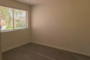 8820 SW 13th St, Pembroke Pines, FL 33025 - Photo 14
