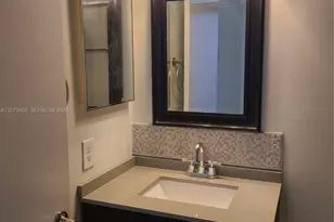 8820 SW 13th St, Pembroke Pines, FL 33025 - Photo 20