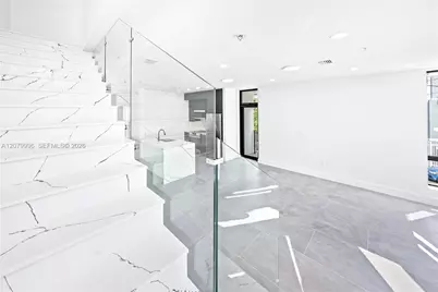 526 SW 2nd St #1, Miami, FL 33130 - Photo 10