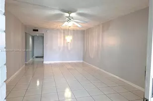 19051 NE 2nd Ave, Miami, FL 33179 - Photo 4