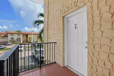 8600 SW 109th Ave #4-205, Miami, FL 33173 - Photo 2