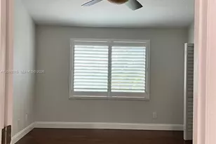 307 SW 120th Ave, Pembroke Pines, FL 33025 - Photo 28