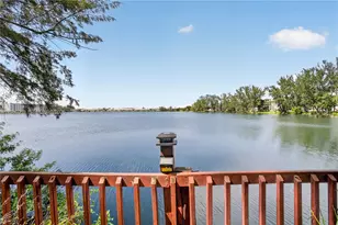 8351 NW 99th St, Hialeah Gardens, FL 33016 - Photo 14