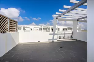 9123 NW 33rd St, Doral, FL 33172 - Photo 12