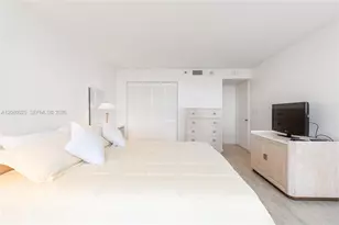 2000 Towerside Terrace, Miami, FL 33138 - Photo 10