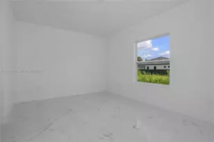 2454 Chipley Ave, North Port, FL 34286 - Photo 16