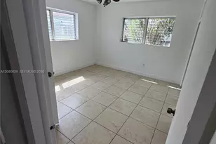 824 82nd St, Miami Beach, FL 33141 - Photo 8