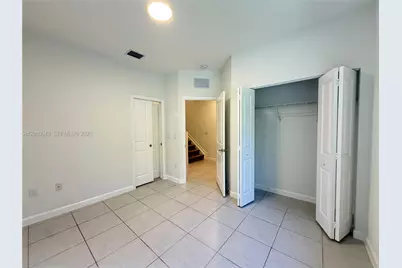 883 NE 211th St #883, Miami, FL 33179 - Photo 8