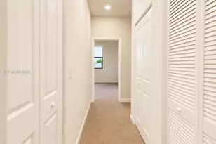 883 NE 211th St, Miami, FL 33179 - Photo 12