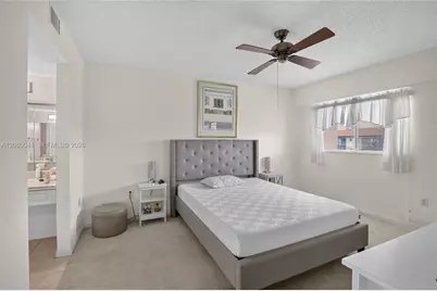 [Address not provided], Pembroke Pines, FL 33027 - Photo 14
