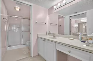 [Address not provided], Pembroke Pines, FL 33027 - Photo 18