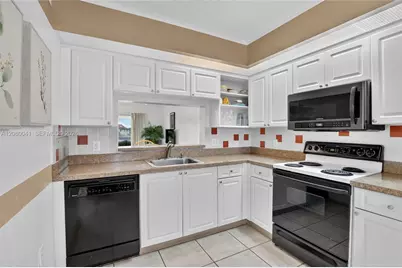 [Address not provided], Pembroke Pines, FL 33027 - Photo 6