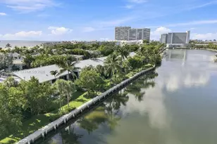 1565 S Ocean Ln, Fort Lauderdale, FL 33316 - Photo 8