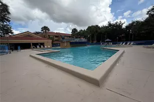 15535 N Miami Lakeway N, Miami Lakes, FL 33014 - Photo 38