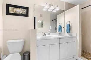 12110 SW 2nd St, Pembroke Pines, FL 33025 - Photo 12