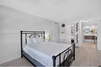 2500 NE 135th St #C311, North Miami, FL 33181 - Photo 18