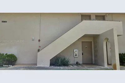 5981 Washington St #206, Hollywood, FL 33023 - Photo 2