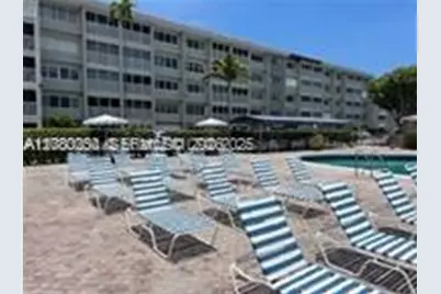410 SE 2nd St #318, Hallandale Beach, FL 33009 - Photo 6