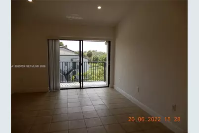 7175 NW 179th St #307, Hialeah, FL 33015 - Photo 8