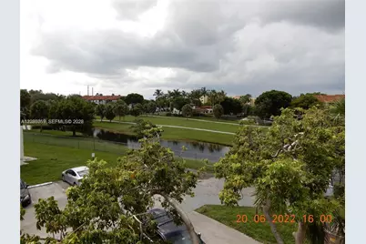 7175 NW 179th St #307, Hialeah, FL 33015 - Photo 32