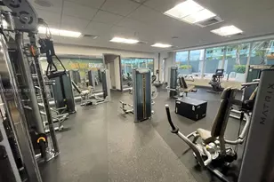 1750 N Bayshore Dr, Miami, FL 33132 - Photo 30
