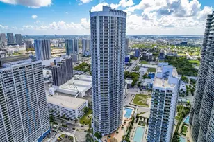 1750 N Bayshore Dr, Miami, FL 33132 - Photo 2