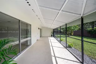 8810 SW 43rd Terrace, Miami, FL 33165 - Photo 22