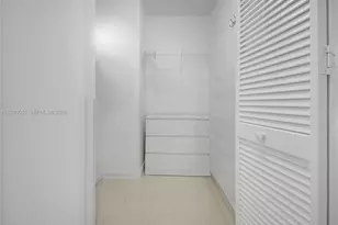 7661 NW 107th Ave, Doral, FL 33178 - Photo 24