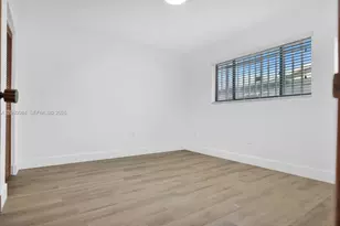326 E 34th St, Hialeah, FL 33013 - Photo 10