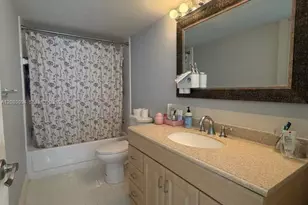 [Address not provided], Miami Beach, FL 33141 - Photo 8