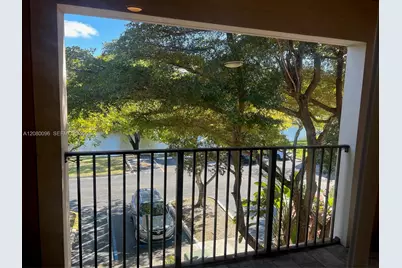 2021 Renaissance Blvd #303, Miramar, FL 33025 - Photo 12