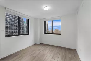 999 SW 1st Ave, Miami, FL 33130 - Photo 2