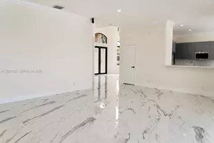 1672 Victoria Pointe Cir, Weston, FL 33327 - Photo 12