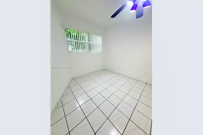 1667 NE Miami Gardens Dr #144, Miami, FL 33179 - Photo 8