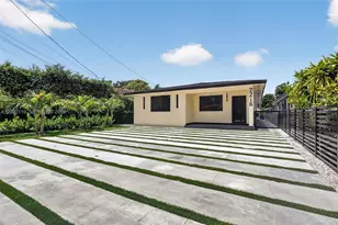 2216 SW 62nd Ave, Miami, FL 33155 - Photo 1
