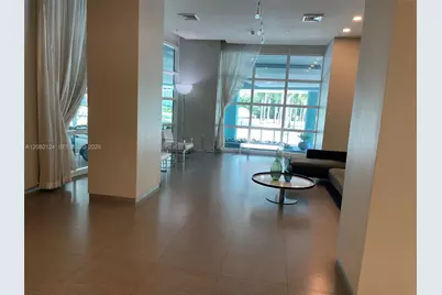 1900 N Bayshore Dr #511, Miami, FL 33132 - Photo 8