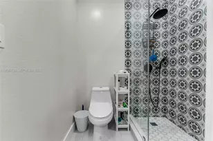 14221 SW 28th St, Miami, FL 33175 - Photo 28