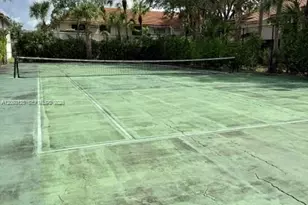 8307 Coral Lake Ln, Coral Springs, FL 33065 - Photo 12