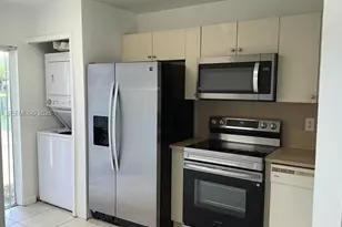2921 SE 12th Rd, Homestead, FL 33035 - Photo 4