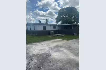 2901 NW 209th Ter, Miami Gardens, FL 33056 - Photo 14