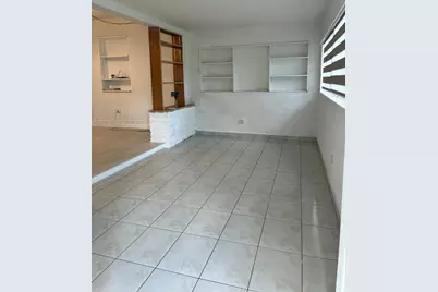 601 Oriole Ave, Miami Springs, FL 33166 - Photo 2