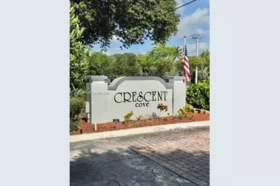 3182 Coral Lake Ln #3182, Coral Springs, FL 33065 - Photo 1