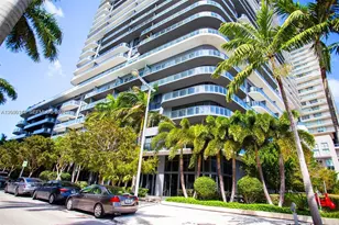 121 NE 34th St, Miami, FL 33137 - Photo 1