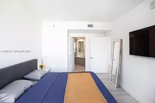 121 NE 34th St, Miami, FL 33137 - Photo 14
