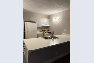 2701 Riverside Dr #109-B, Coral Springs, FL 33065 - Photo 4