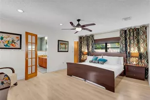 2930 NE 164th St, North Miami Beach, FL 33160 - Photo 38