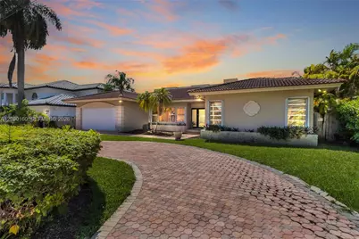 2930 NE 164th St, North Miami Beach, FL 33160 - Photo 1