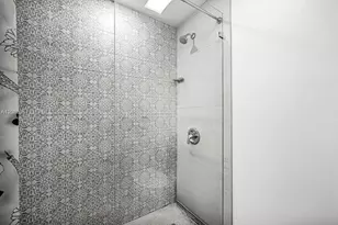 6501 SW 4th St, Miami, FL 33144 - Photo 20