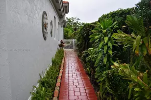 3745 NE 23rd Ct, Homestead, FL 33033 - Photo 8