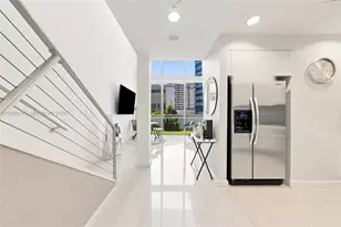 1050 Brickell Ave, Miami, FL 33131 - Photo 4